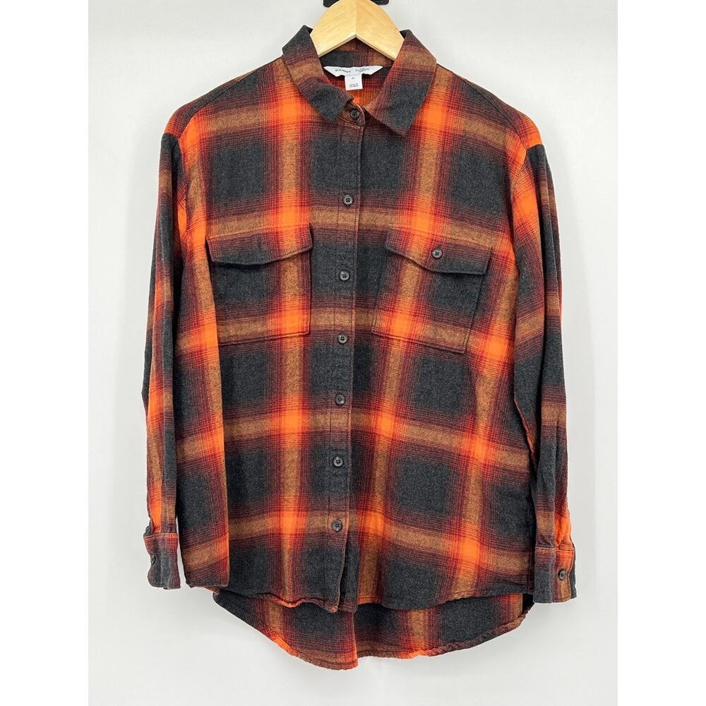 Old Navy The Boyfriend Flannel Plaid Shirt Women's Size M Evermore Grunge